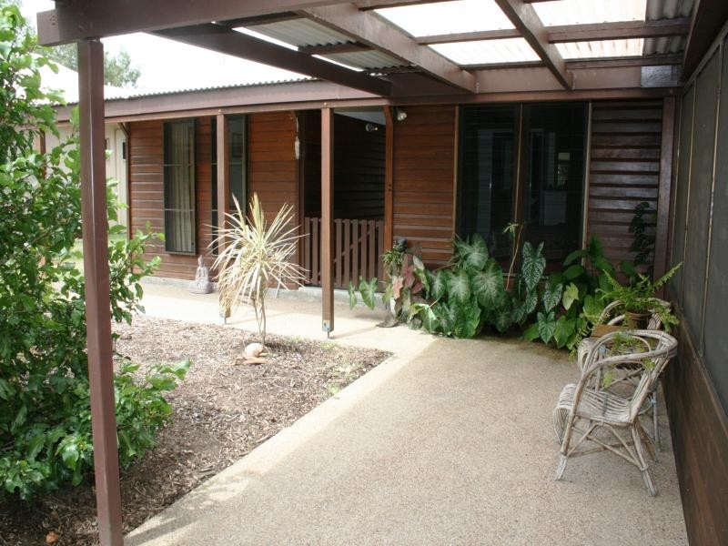 4 The Esplanade, Toolakea QLD 4818