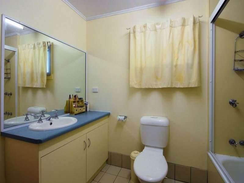 6 Constance Drive, Kelso QLD 4815