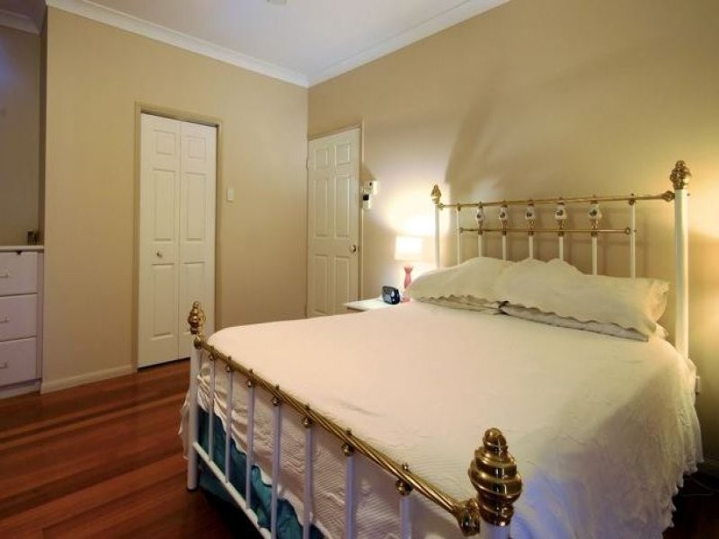 6 Pebble Beach Court, Balgal Beach QLD 4816