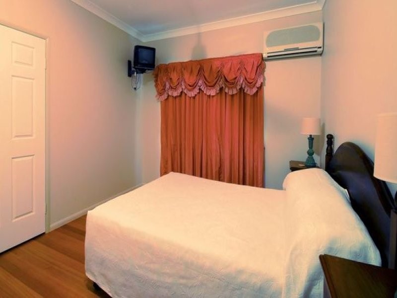 6 Pebble Beach Court, Balgal Beach QLD 4816