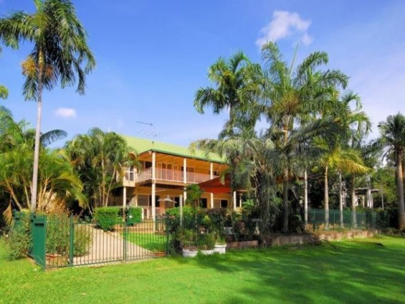 6 Pebble Beach Court, Balgal Beach QLD 4816