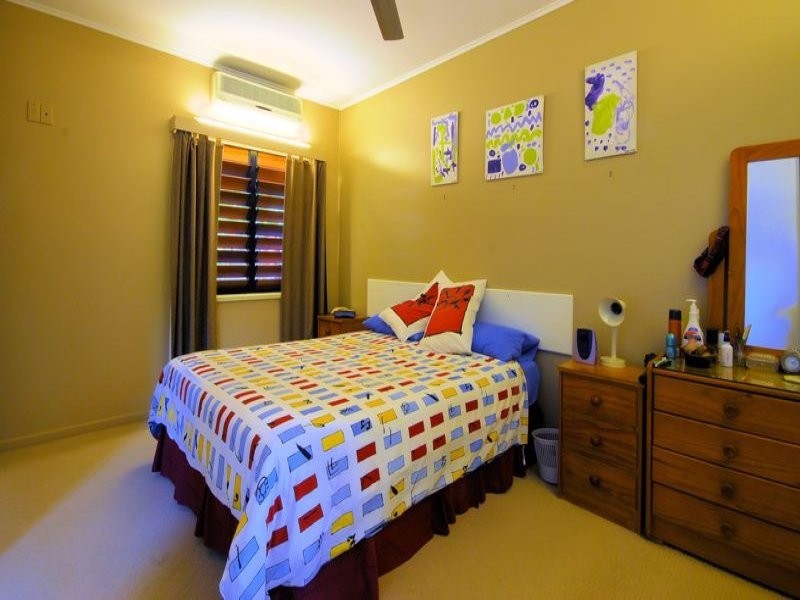 21 Philp Street, Hermit Park QLD 4812