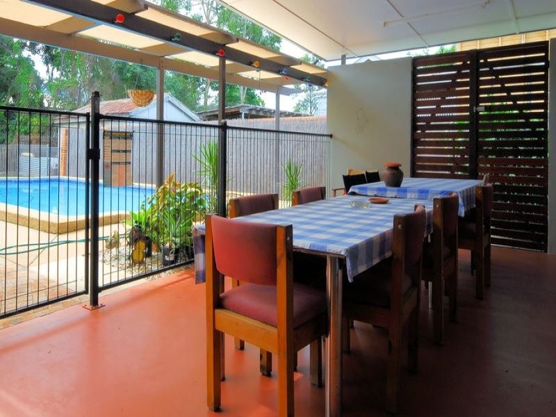 21 Philp Street, Hermit Park QLD 4812