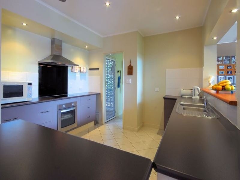 21 Philp Street, Hermit Park QLD 4812