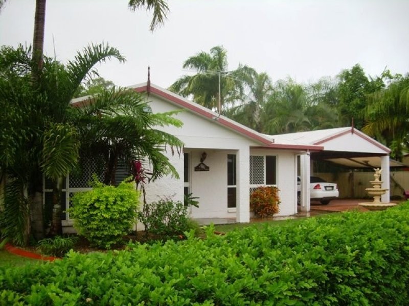 10 joshua, Bushland Beach QLD 4818