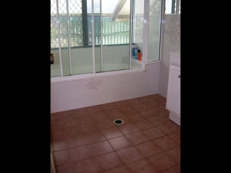 10 joshua, Bushland Beach QLD 4818