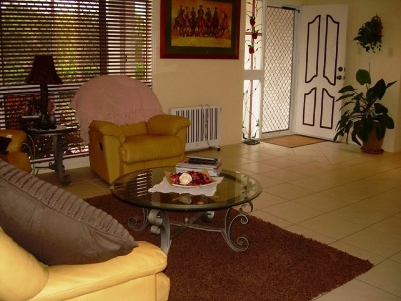 10 joshua, Bushland Beach QLD 4818