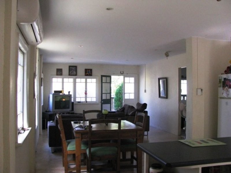 15 baxter Street, West End QLD 4810