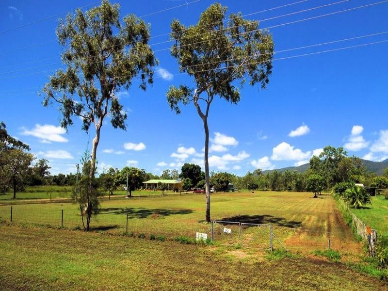 92 Mystic Avenue, Balgal Beach QLD 4816