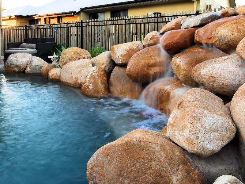 16 Daintree Drive, Bushland Beach QLD 4818