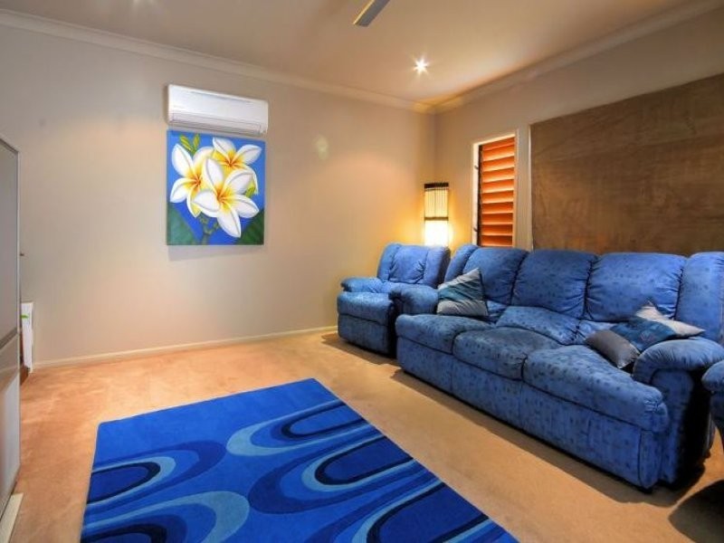 16 Daintree Drive, Bushland Beach QLD 4818