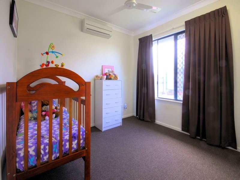 18 Coolaree Drive, Bushland Beach QLD 4818