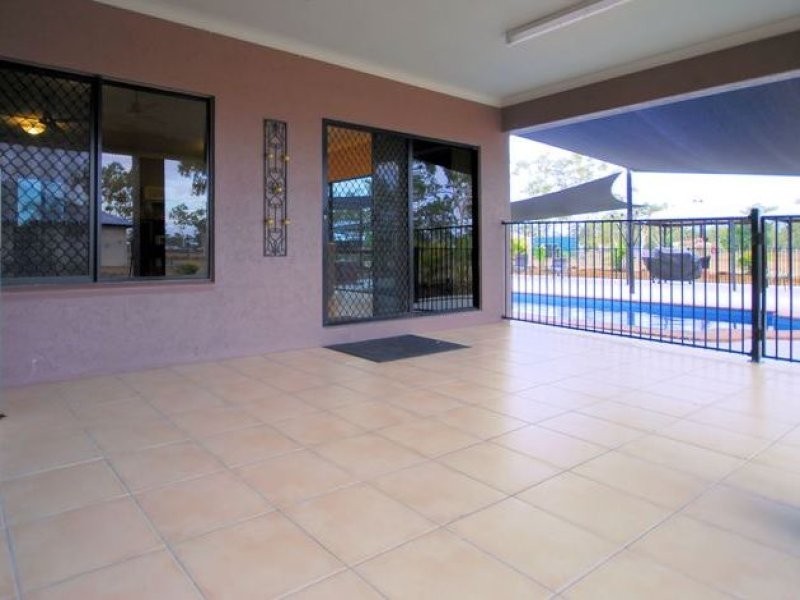 12 Newell Court, Mount Low QLD 4818