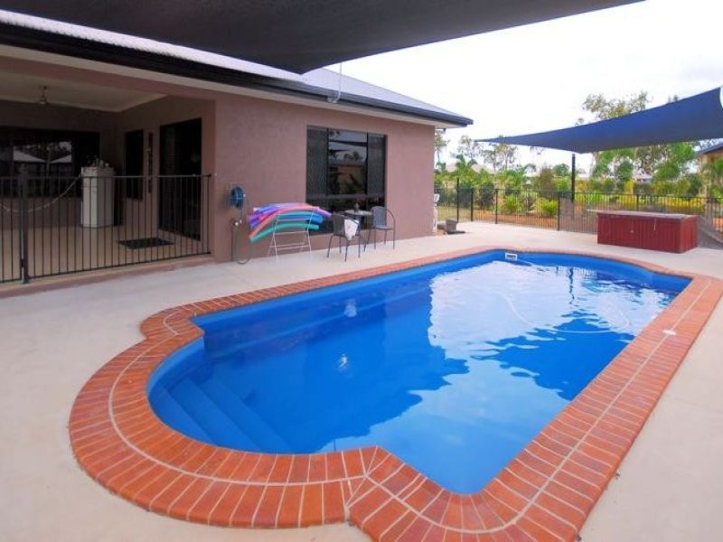 12 Newell Court, Mount Low QLD 4818