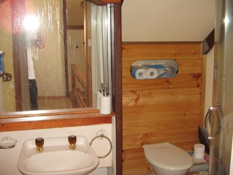 10 Viles Street, Rosslea QLD 4812