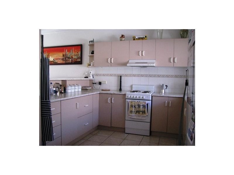 73 Banfield Drive, Mount Louisa QLD 4814