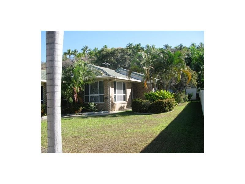 73 Banfield Drive, Mount Louisa QLD 4814