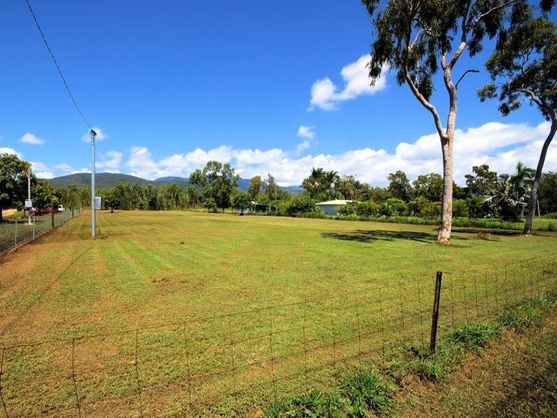 92 Mystic Avenue, Balgal Beach QLD 4816