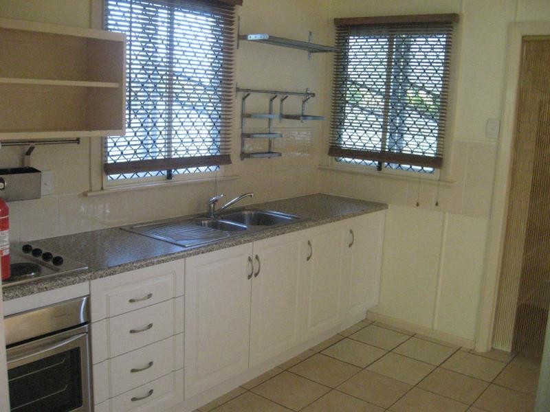 63 Armstrong street, Hermit Park QLD 4812