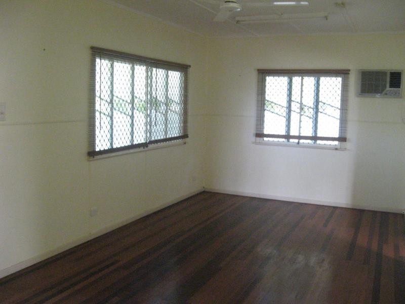 63 Armstrong street, Hermit Park QLD 4812