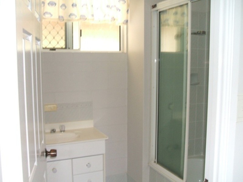 23 Amanda Avenue, Rasmussen QLD 4815