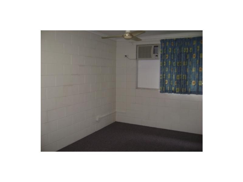 3/32 Albury Street, Pimlico QLD 4812