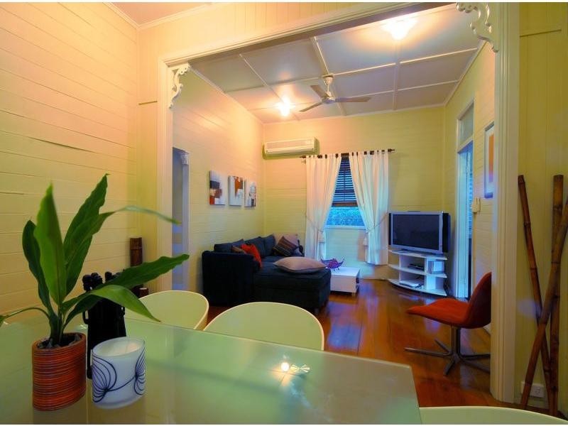 3 Third Avenue, Railway Estate QLD 4810