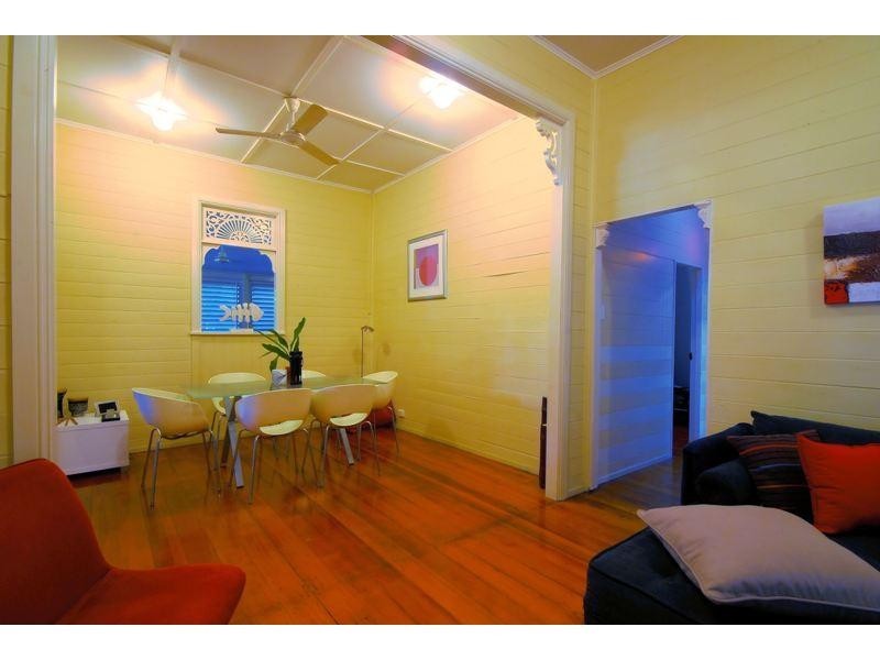 3 Third Avenue, Railway Estate QLD 4810