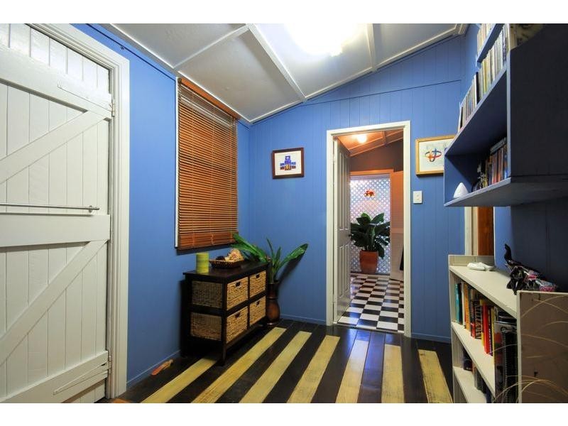 3 Third Avenue, Railway Estate QLD 4810