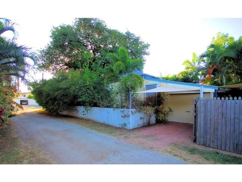 3 Third Avenue, Railway Estate QLD 4810