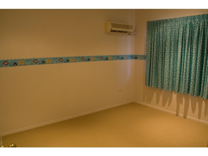 5 Luke Court, Bushland Beach QLD 4818