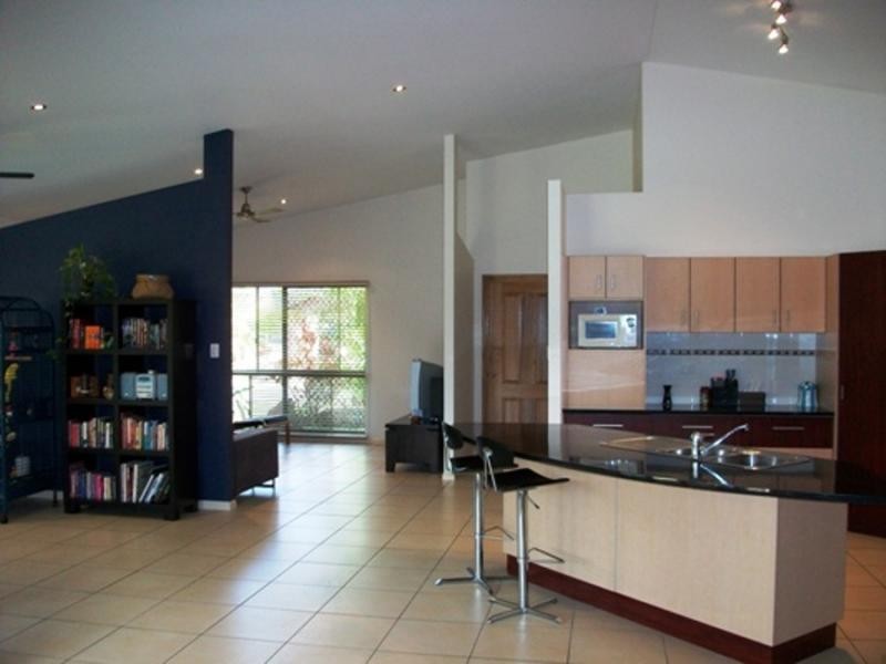 Mount Louisa QLD 4814