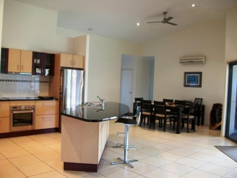 Mount Louisa QLD 4814