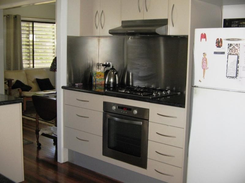 12 Latchford Street, Pimlico QLD 4812