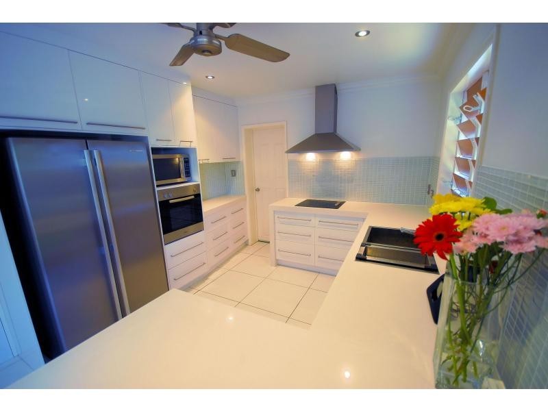 4 Suttor Street, Townsville City QLD 4810