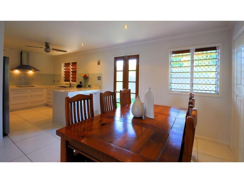 4 Suttor Street, Townsville City QLD 4810