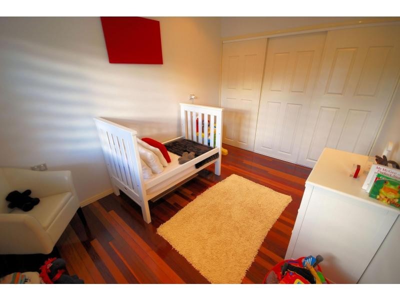 4 Suttor Street, Townsville City QLD 4810