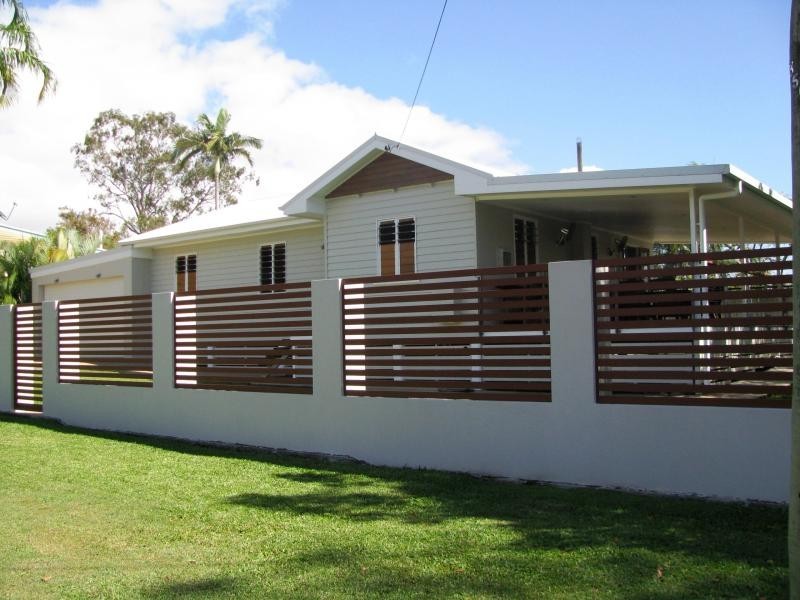 4 Suttor Street, Townsville City QLD 4810