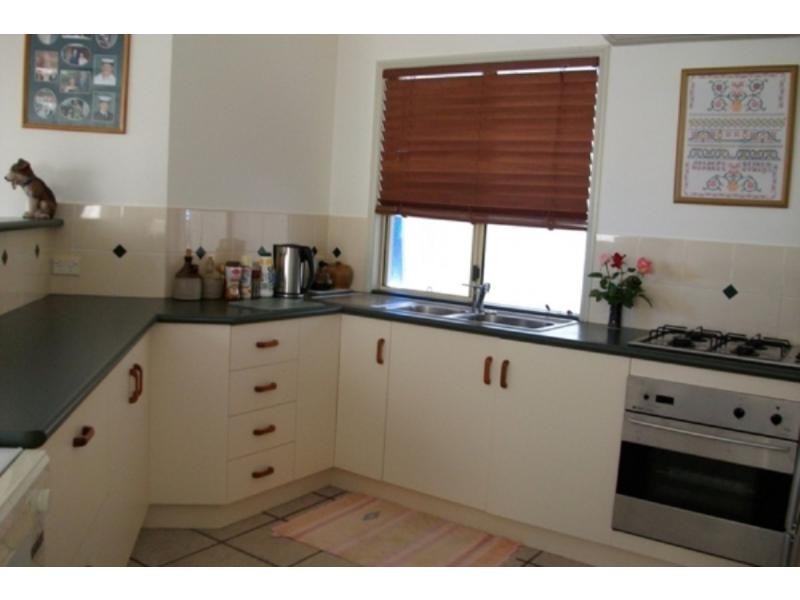 64 Florida Place, Hibiscus Village, Kirwan QLD 4817