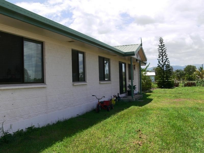 11 Blue Mountain Drive, Bluewater QLD 4818