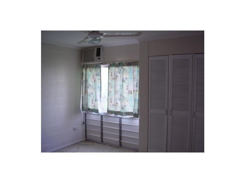 1/23 Carmody Street, Hermit Park QLD 4812