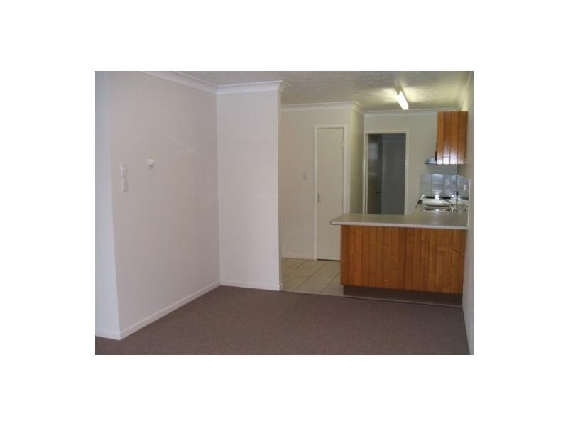 4/35 Granville Street, Pimlico QLD 4812