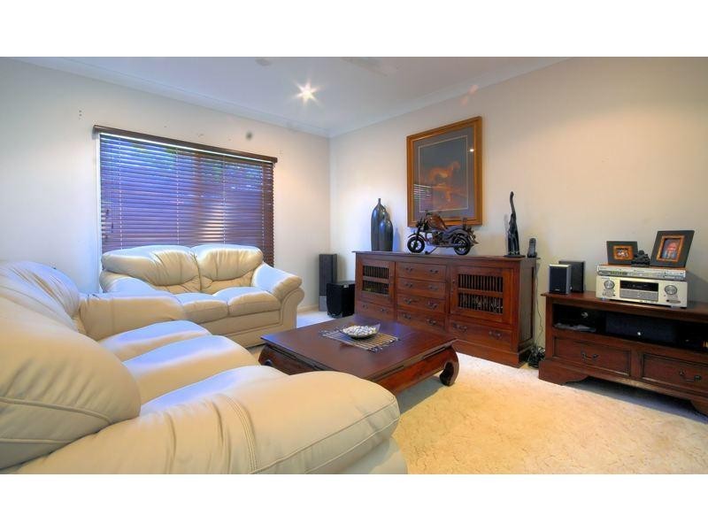 12 Mahogany Court, Bushland Beach QLD 4818