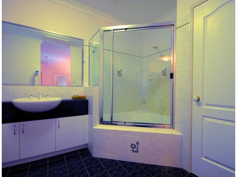 12 Mahogany Court, Bushland Beach QLD 4818