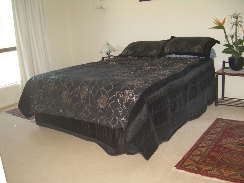 7 Eshelby Street, Bushland Beach QLD 4818