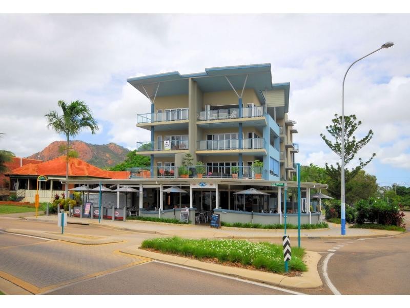 4/120 The Strand, North Ward QLD 4810