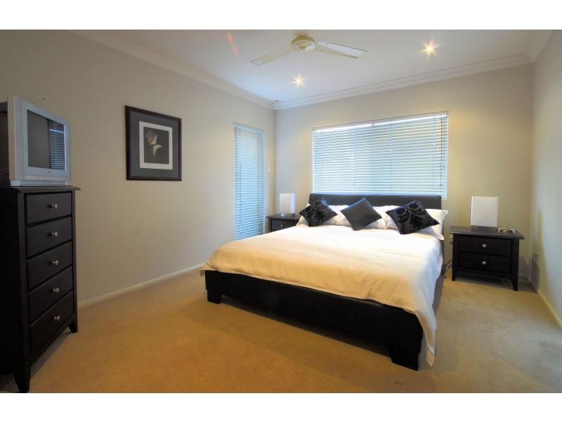 4/120 The Strand, North Ward QLD 4810