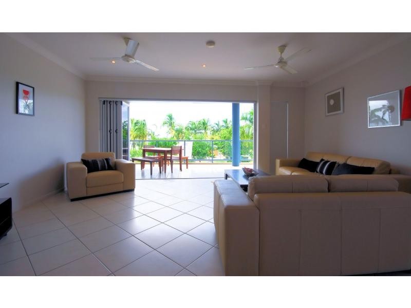 4/120 The Strand, North Ward QLD 4810