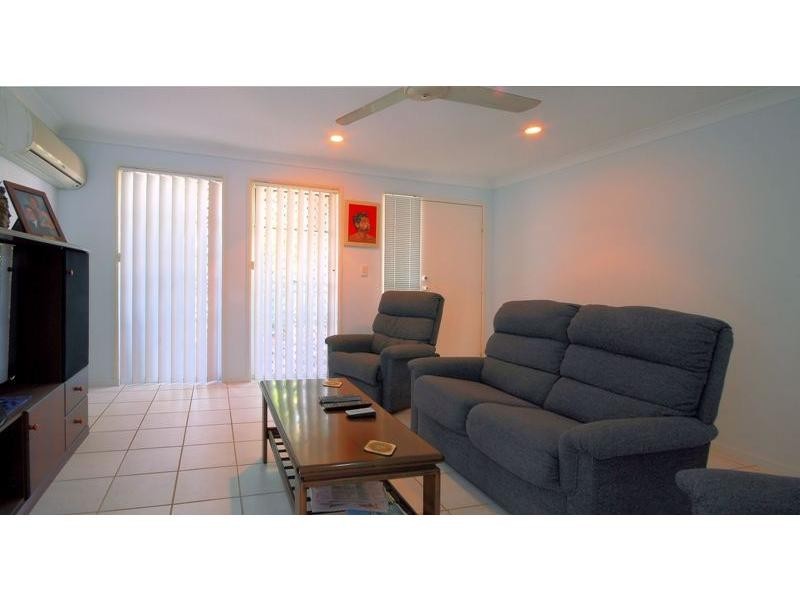 77 Phoenix Parade, Kirwan QLD 4817