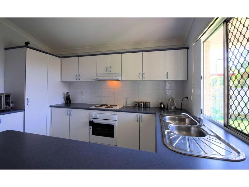 77 Phoenix Parade, Kirwan QLD 4817